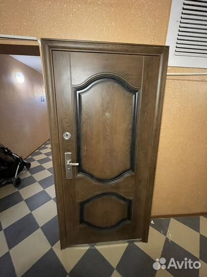Дверь входная бу