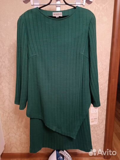 Костюм женский 54 размер