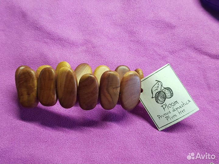 Браслет из дерева