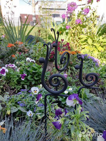 Садовая фигурка кованая улитка