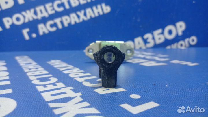 Ограничитель двери Hyundai Elantra Hd седан G4FC