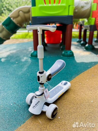 Самокат беговел 2 в 1 трансформер трехколесный
