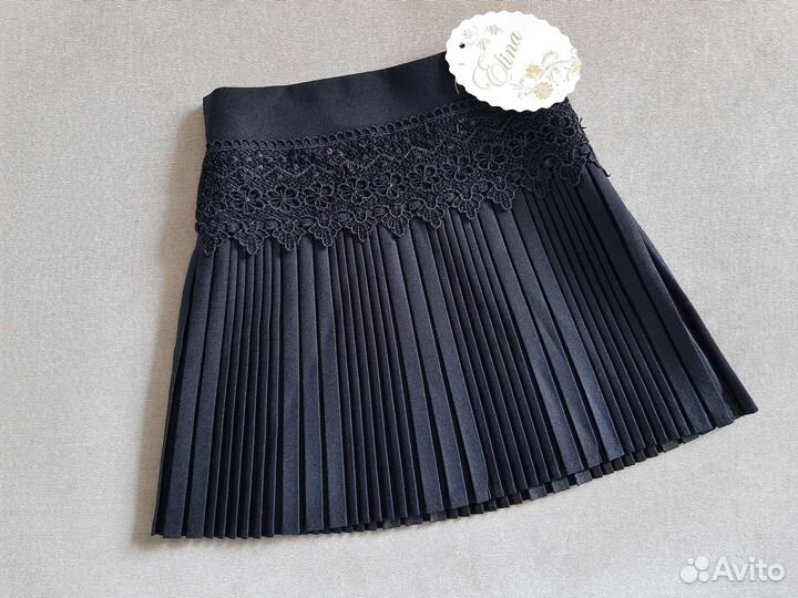 Школьная форма для девочки, р-р 122