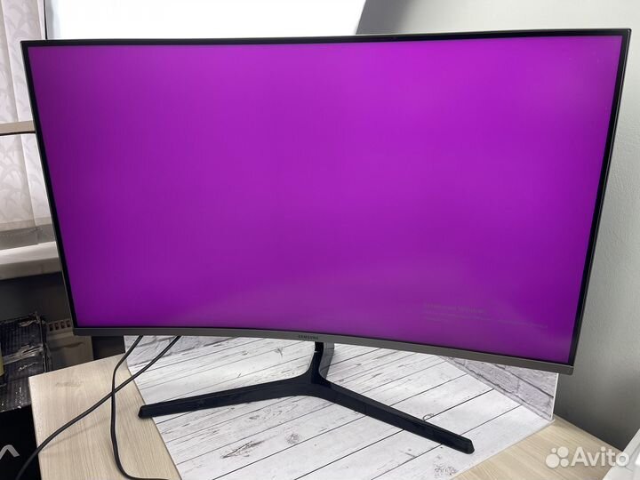 Игровой монитор 2K 144Гц 31.5