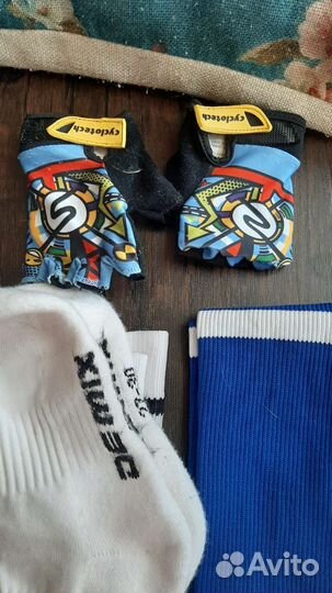 Гетры детские и мужские футбольные