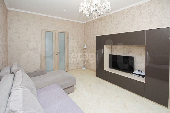 2-к. квартира, 55,1 м², 1/9 эт.