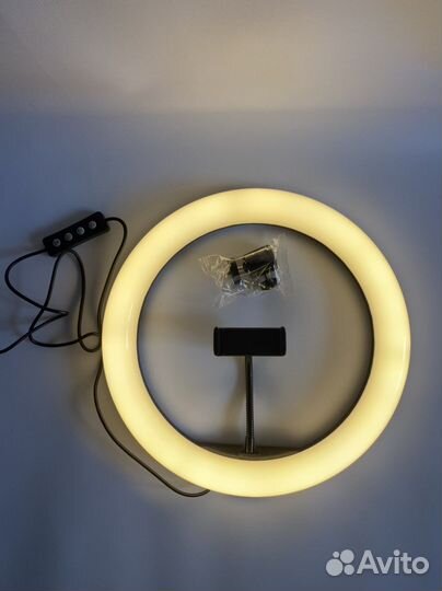 Кольцевая лампа