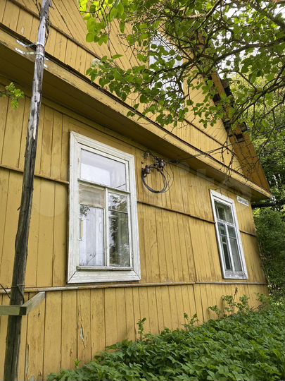 Дом 30 м² на участке 11 сот.