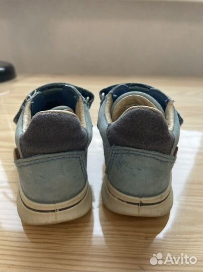 Ботинки детские ecco 23