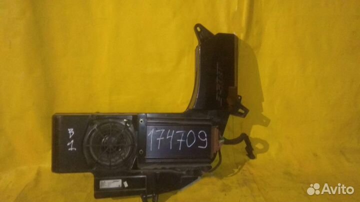 Сабвуфер Audi A4 B6 2000-2006