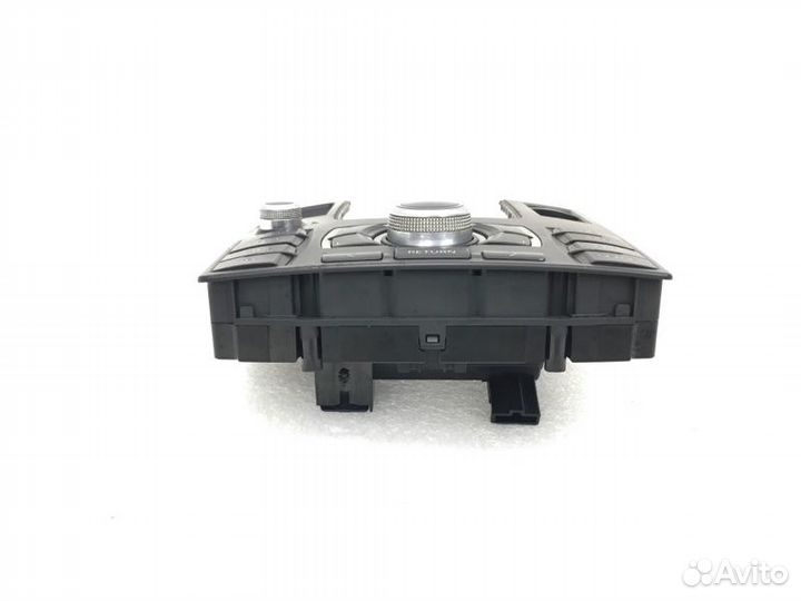 Блок управления магнитолой Audi A8 D3 BVJ 2008