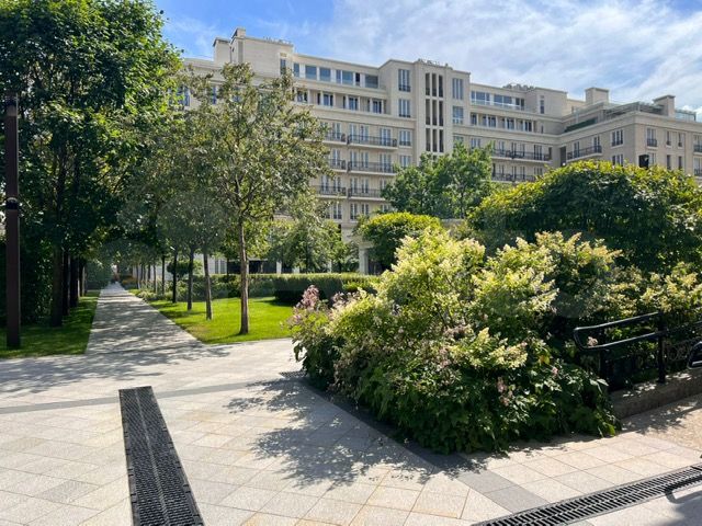 6-к. квартира, 380 м², 2/7 эт.