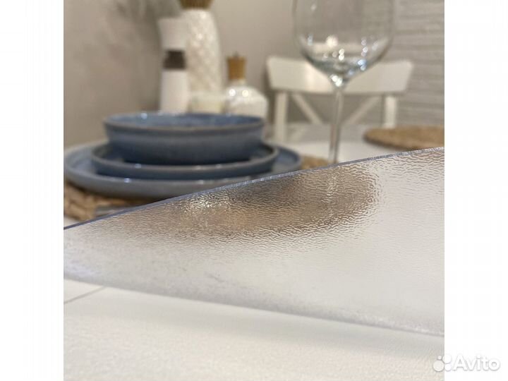 Гибкое стекло пленка на стол