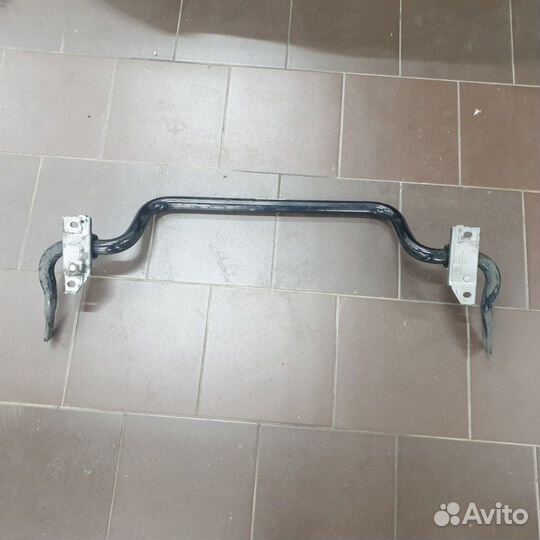 W213 Mercedes E213 Стабилизатор передний A20532327