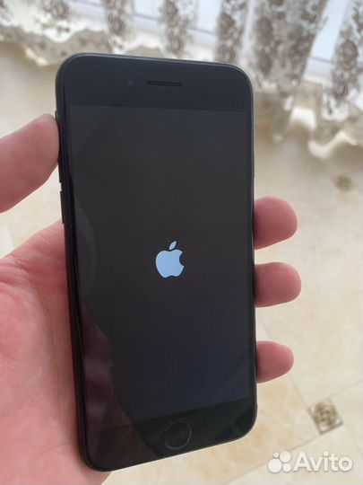 iPhone 7, 128 ГБ