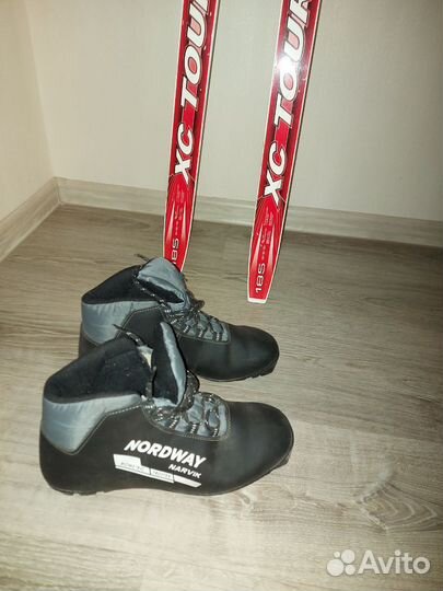 Беговые лыжи