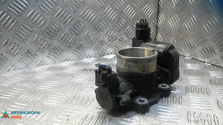 Заслонка дроссельная Toyota Avensis 261000R010