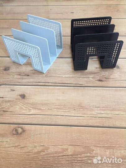 Пдставки для книг и документов