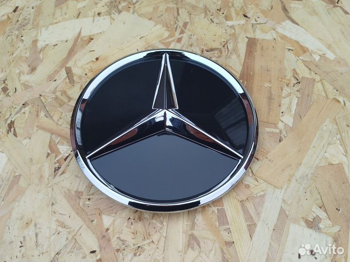 Эмблема решётки Mercedes-Benz w213 рестайлинг
