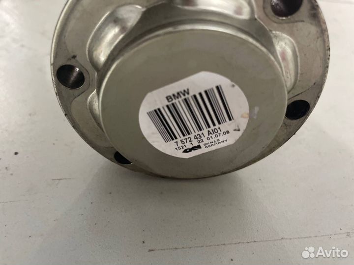 Привод задний Bmw E63 N62B48 2008