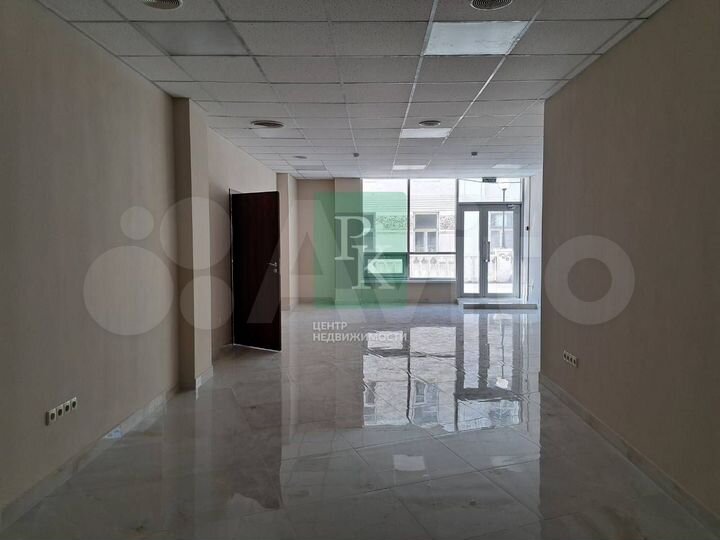 Офис 54 м2 в в центре города в ТЦ “Диалог”