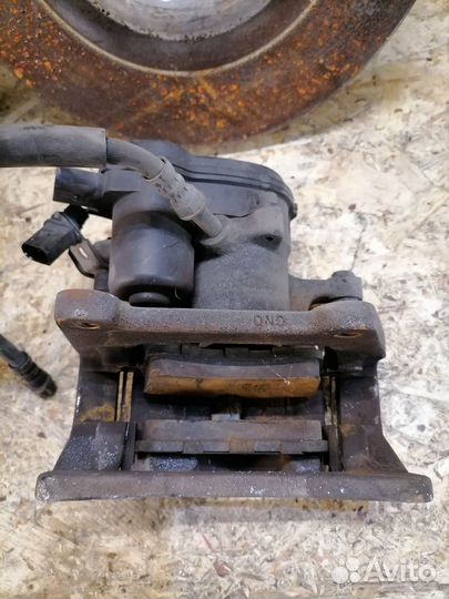 Тормоза задние комплект Audi A6 C7 330мм 3.0 CAJ