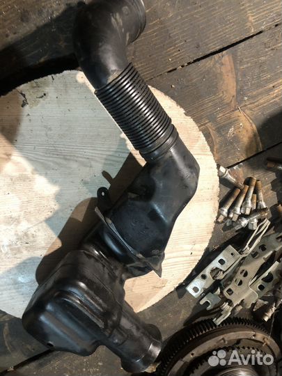 Патрубок охлаждения генератора bmw 5 e39