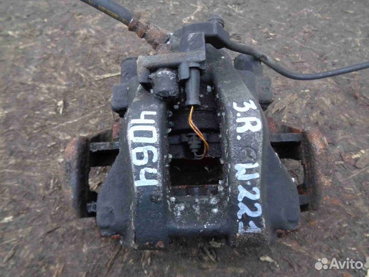 Суппорт задний правый Mercedes S-klasse W221