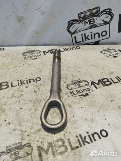 Крюк буксировочный Mercedes W221 Rest