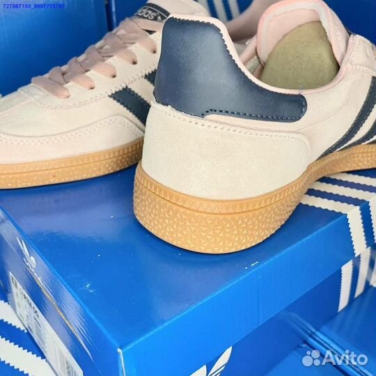 Кроссовки adidas spezial