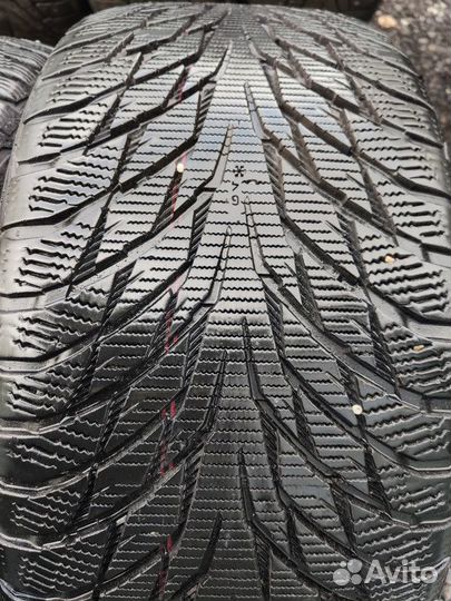 Nokian Tyres Hakkapeliitta R2 255/40 R19 100R