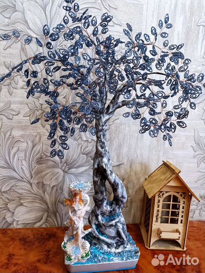 Дерево из бисера