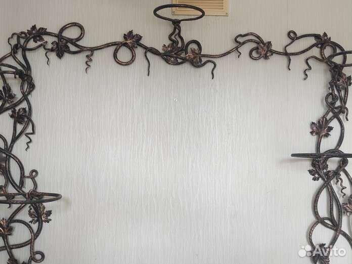 Кованная цветочница (ручная работа)