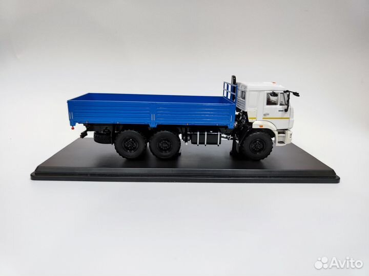 Масштабная модель 1 43 Камаз 43118