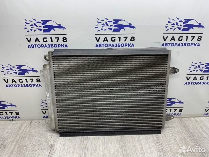 Радиатор кондиционера Volkswagen Passat B7 cayc