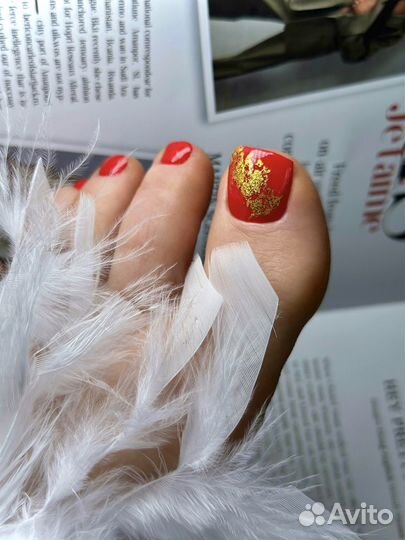 Маникюр/педикюр