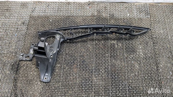 Кронштейн крыла BMW X5 E70, 2012