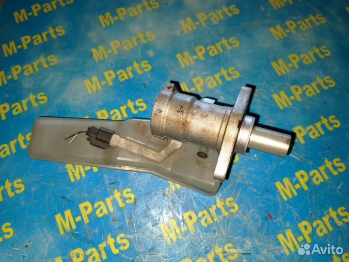 Главный тормозной цилиндр Mazda Demio DY3W DY5W