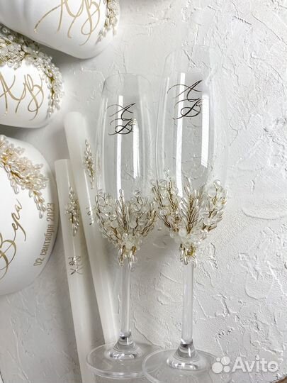 Свадебный набор (бокалы, семкйеый очаг, казна)