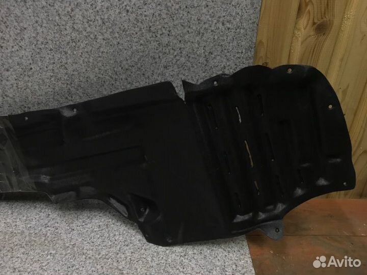 Подкрылок передний правый Mitsubishi Lancer 10