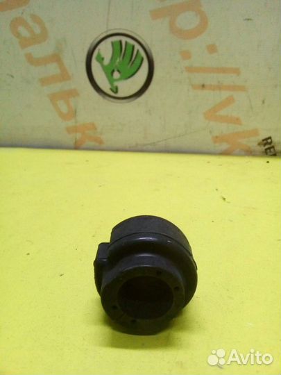Втулка стабилизатора Audi A4 A6 A8 VW Passat