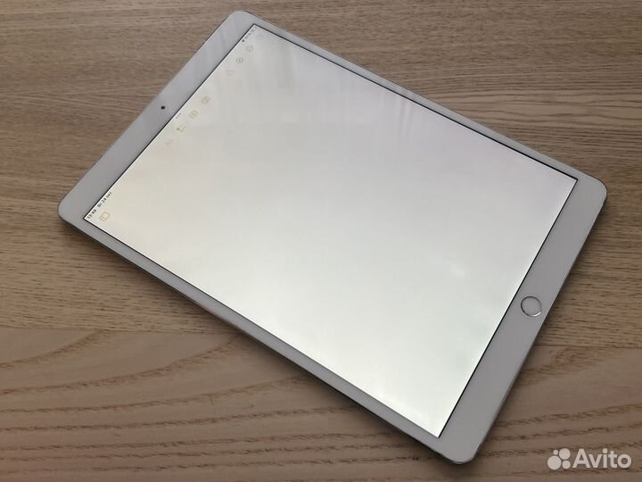 iPad Pro 10.5 64Gb WiFi+Cellular