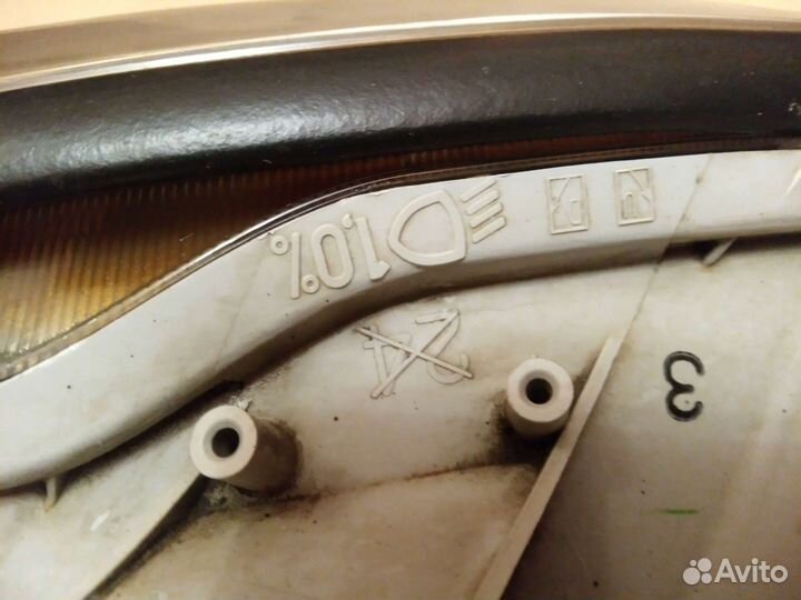 Фара Toyota Camry левая