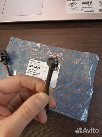 Датчик износа колодок Porsche Cayenne 958