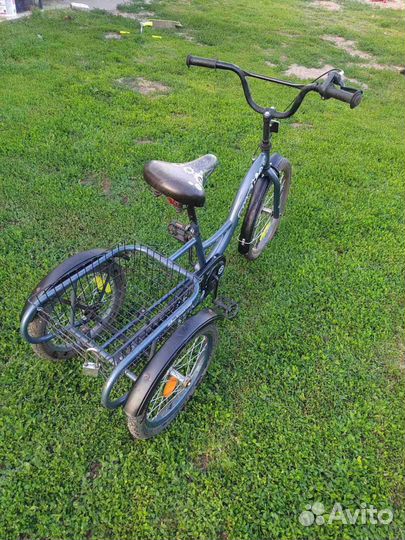 Трёхколёсный детский велосипед (грузовой)