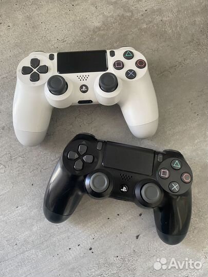 Sony playstation 4 slim