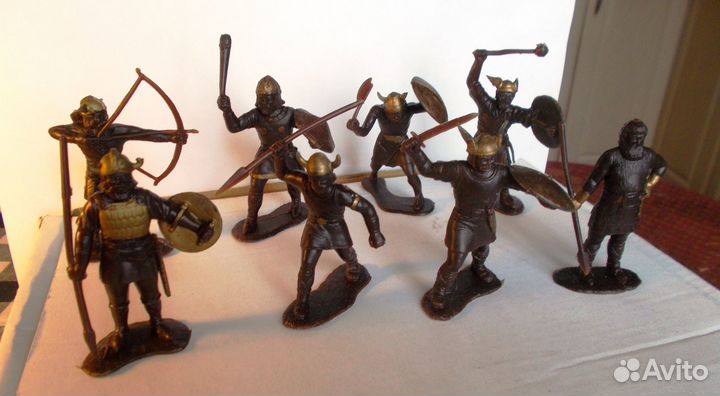 Солдатики СССР,ГДР,Робозвери пластик,металл лотом