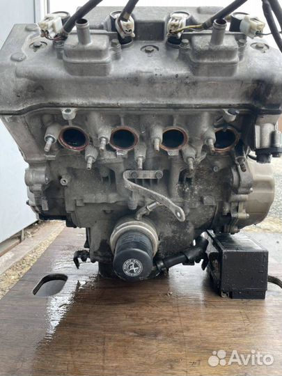 Контрактный двигатель Honda CBR600F4i