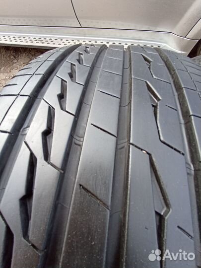 Идеальные Bridgestone 215 45 R17 Япония 2021 год