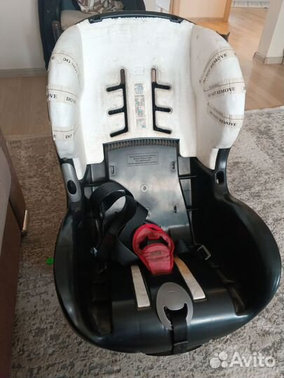 Автомобильное кресло maxi cosi